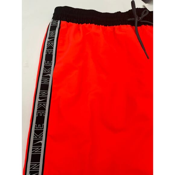 NIKE Men's TAPED 5- INCH VOLLEY SWIM SHORTS crimson red Large NWT - Picture 3 of 8